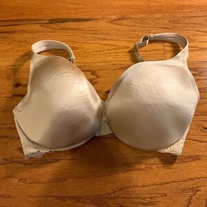 Cacique Sz 42DD lightly padded underwire bra w/ lace detail/wide shoulder straps